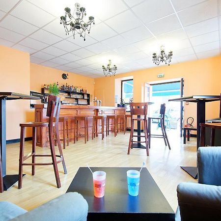 Oh! Bon Plaisir Hotell Aubiet Exteriör bild